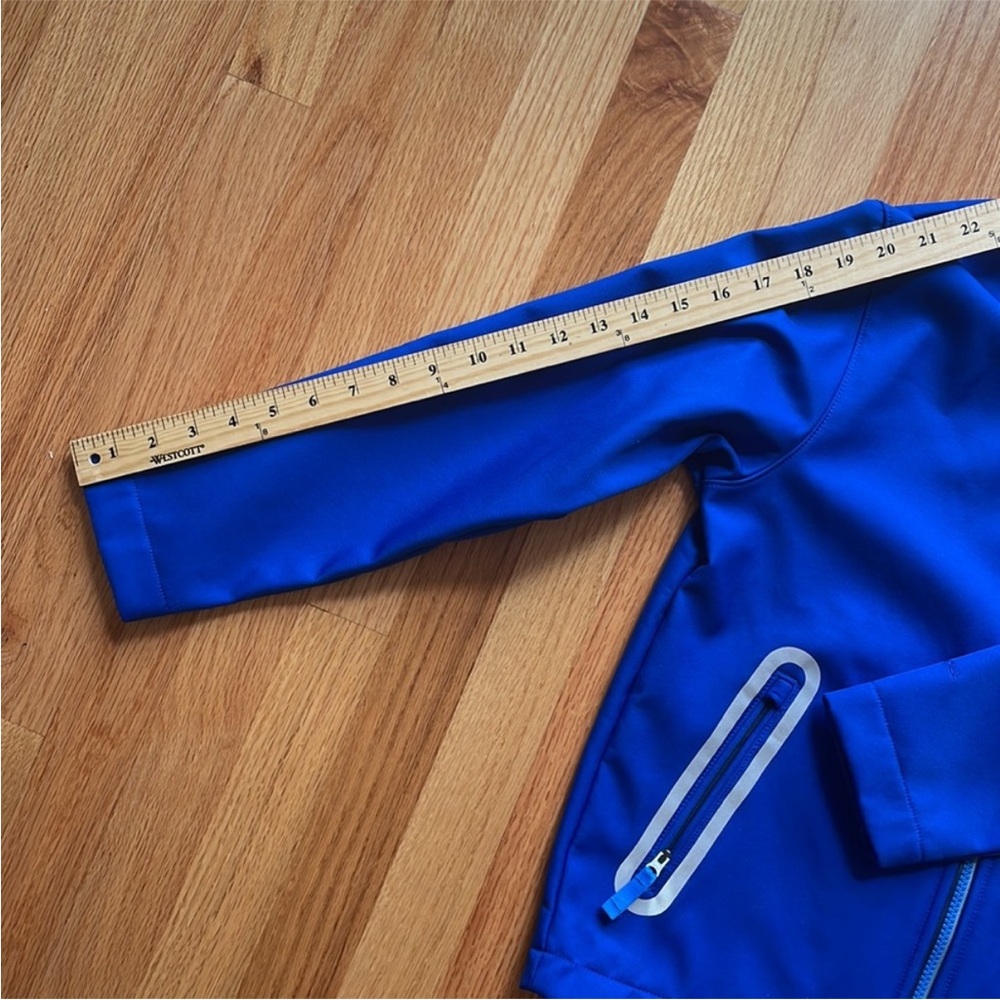 The north face boys medium shell jacket blue - Picture 2 of 5